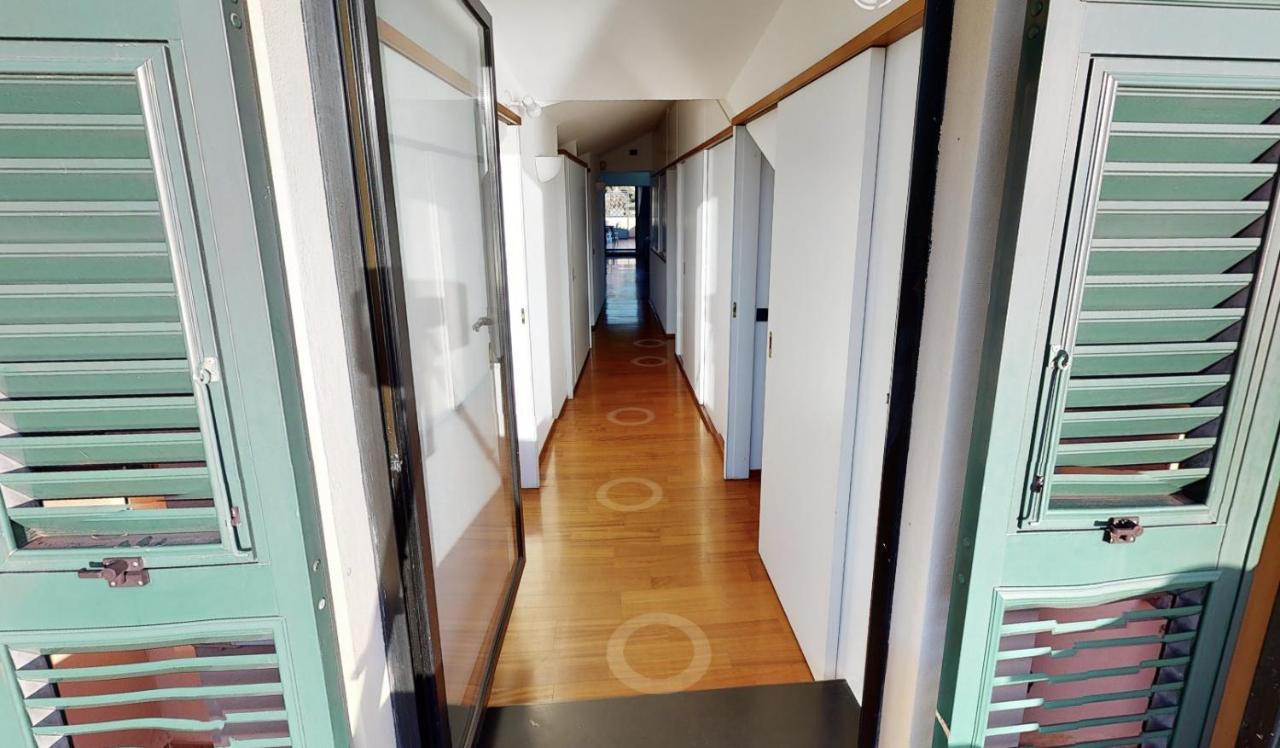 Welcome Riviera - Attico San Faustino 165 Mq Piu 110 Mq Di Terrazza- In Villa 700 ,Vista Mare Strepitosa-100 M Dalla Spiaggia-Parking Esclusivo Rapallo Luaran gambar