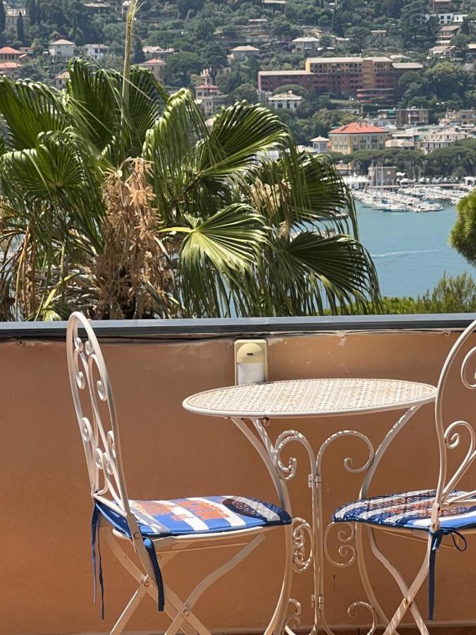 Welcome Riviera - Attico San Faustino 165 Mq Piu 110 Mq Di Terrazza- In Villa 700 ,Vista Mare Strepitosa-100 M Dalla Spiaggia-Parking Esclusivo Rapallo Luaran gambar